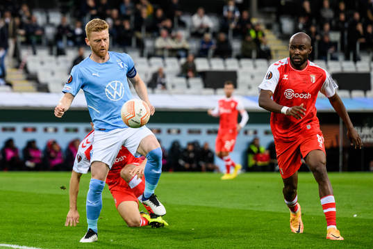 Anders Christiansen of Malmö FF and Al Musrati of Braga