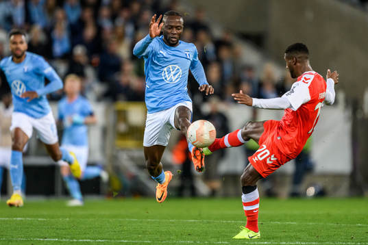 Mohamed Buya Turay of Malmö FF and Fabiano of Braga