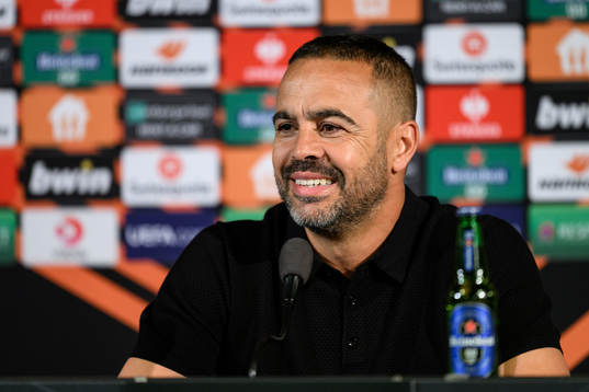 Head coach Artur Jorge of Braga at a press conference