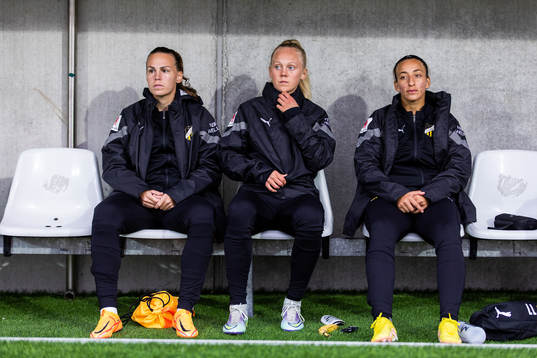 Häckens Dora Zeller, Molly Johansson och Rusul Rosa Kafaji