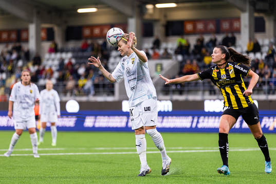 Umeås Lisa Dahlkvist och Häckens Pauline Hammarlund