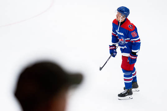Oskarshamns Patrik Karlkvist deppar