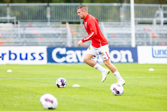 Degerfors Rasmus Örqvist på uppvärmningen