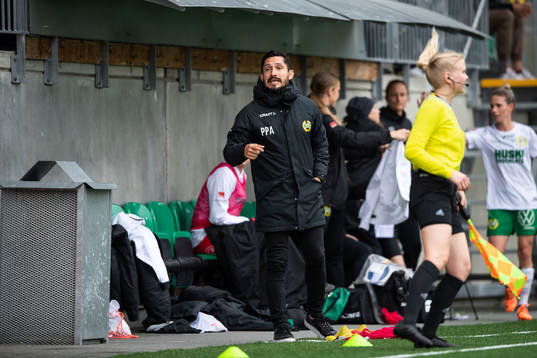 Hammarbys tränare Pablo Pinones-Arce