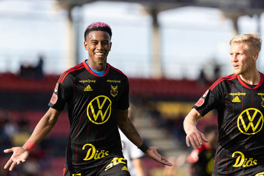 Östersunds Chovanie Amatkarijo jublar