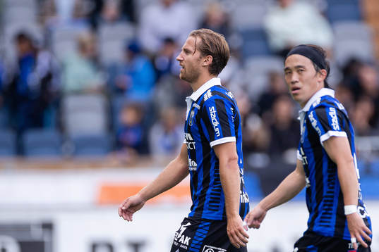 Sirius Daniel Stensson och Yukiya Sugita deppar
