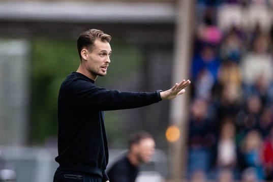 Sirius tränare Daniel Bäckström