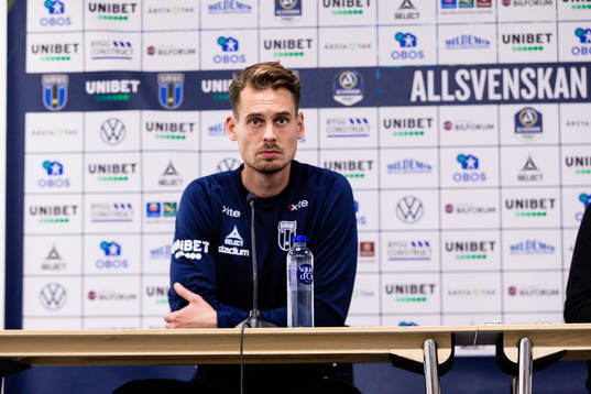 Sirius tränare Daniel Bäckström