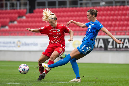 Örebros Katie Lockwood och Kalmars Allison Pantuso