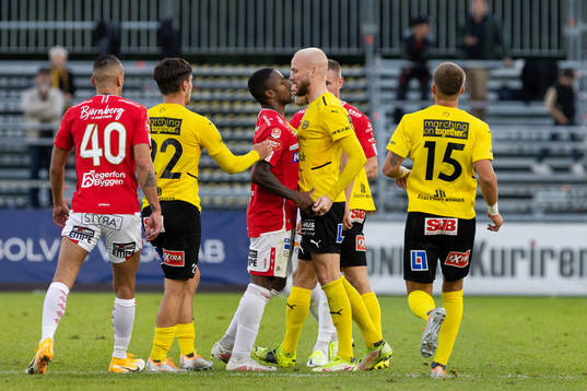 Degerfors Joseph - Claude Agyeman Gyau och Mjällbys Adam