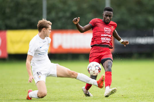 Arianas Francis Mensah och Balkans Carl Puumalainen