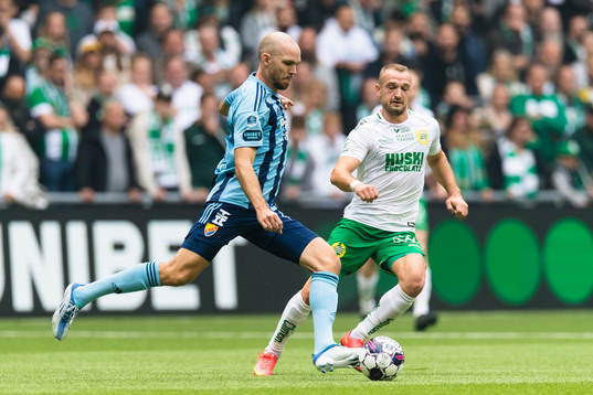 Djurgårdens Marcus Danielson och Hammarbys Veton Berisha