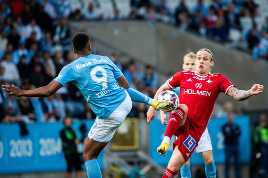 Malmö FFs Isaac Kiese Thelin och IFK Norrköpings Arnor