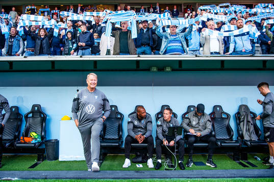 Malmö FFs tränare Åge Hareide innan fotbollsmatchen i