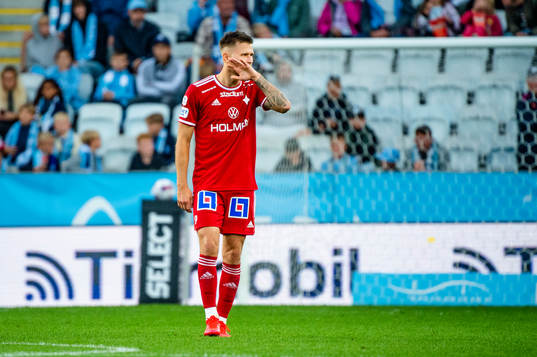 IFK Norrköpings Arnór Traustason deppar