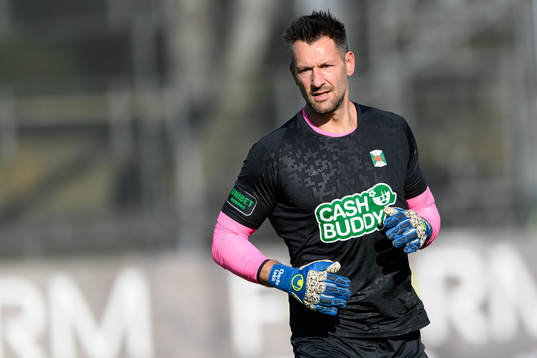 Varbergs målvakt Stojan Lukic före fotbollsmatchen i