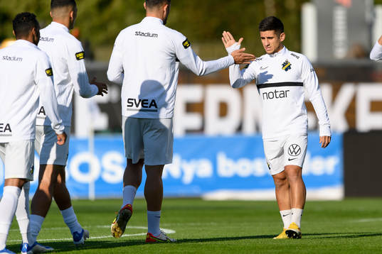 s Nicolas Stefanelli före fotbollsmatchen i Allsvenskan