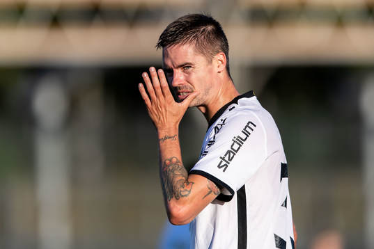 AIKs Mikael Lustig deppar