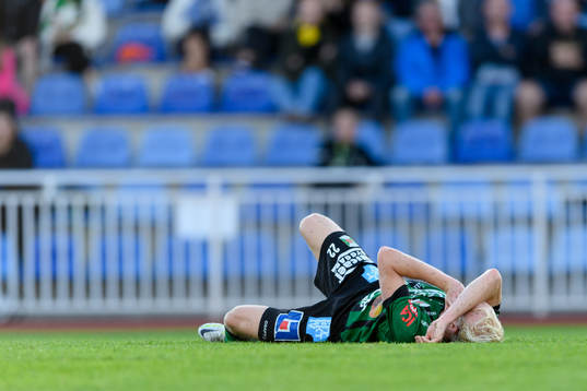 Varbergs André Boman har ont