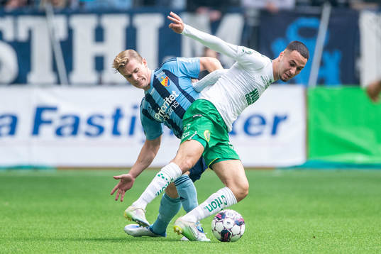 Djurgårdens Hampus Finndell och Hammarbys Abdelrahman Saidi