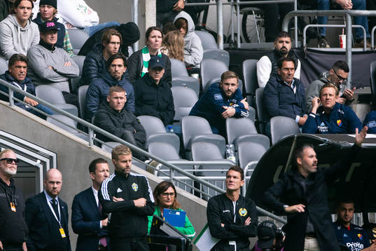 Djurgårdens Victor Edvardsen och Gustav Wikheim på