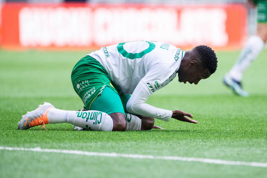 Hammarbys Shaquille Pinas har ont