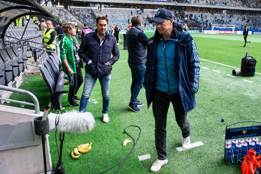 Djurgårdens tränare Kim Bergstrand deppar
