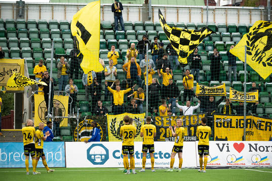 Elfsborgssupportrarna jublar