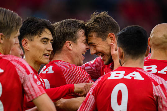 Frederik Lindbøg Børsting of Brann celebrates with