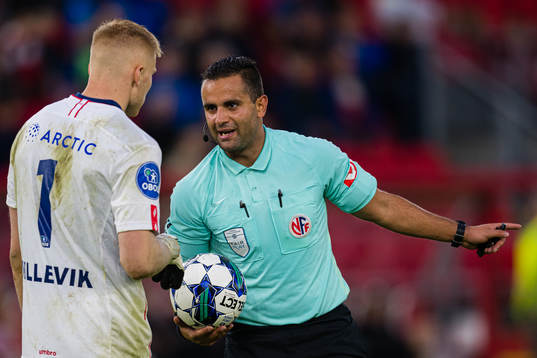 Ali al Hatam, referee