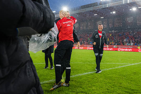 Sivert Heltne Nilsen of Brann and Eirik Horneland, head