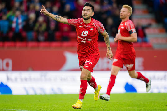 Niklas Fernando Nygaard Castro of Brann celebrates