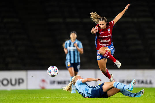 Djurgårdens Tilde Lindwall och Vittsjös Katrina Gorry