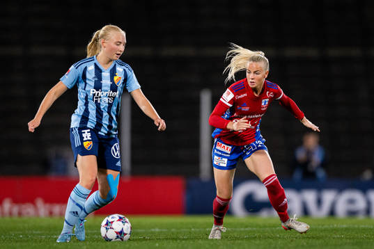 Djurgårdens Stinalisa Johansson och Vittsjös Moa Karlsson