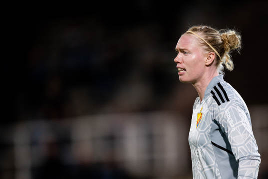 Djurgårdens målvakt Hedvig Lindahl deppar