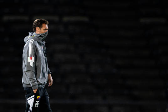 Djurgårdens målvaktstränare Andreas Isaksson deppar