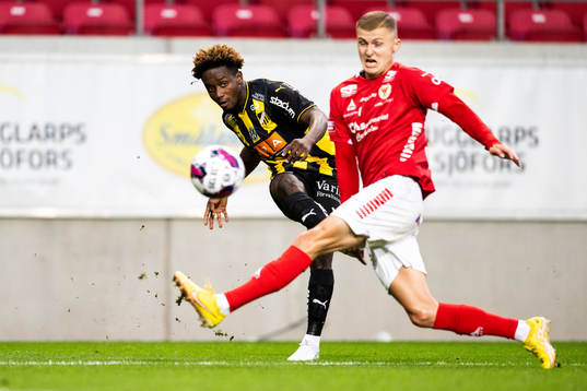 Häckens Ibrahim Sadiq och Kalmars David Kristjan Olafsson