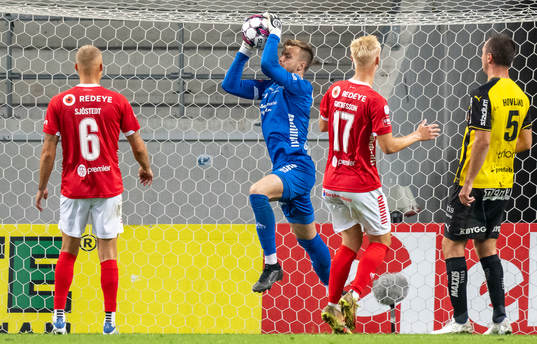 Kalmars målvakt Ricardo Friedrich