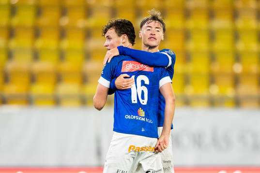 Norrbys Alexander Salo och Pontus Eriksson jublar