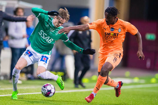 Brages Johan Arvidsson och AFC Eskilstunas York Rafael