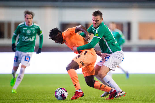 AFC Eskilstunas York Rafael och Brages Niklas Söderberg