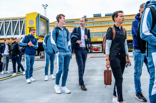 Goalkeeper Viktor Andersson and sport director Andreas