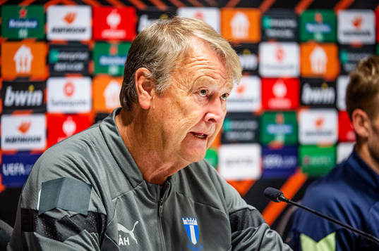 Head coach Åge Hareide