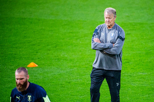 Head coach Åge Hareide