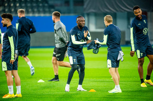 Mohamed Buya Turay and the players