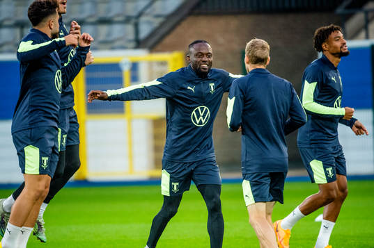 Mohamed Buya Turay and the players