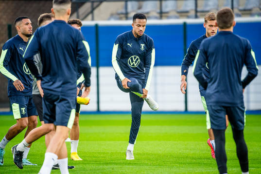Martin Olsson and the players