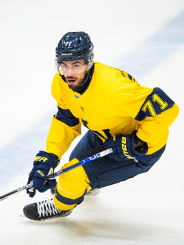 s Tyler Vesel