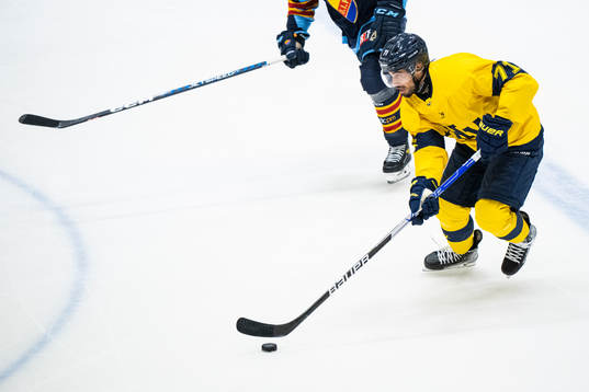 s Tyler Vesel