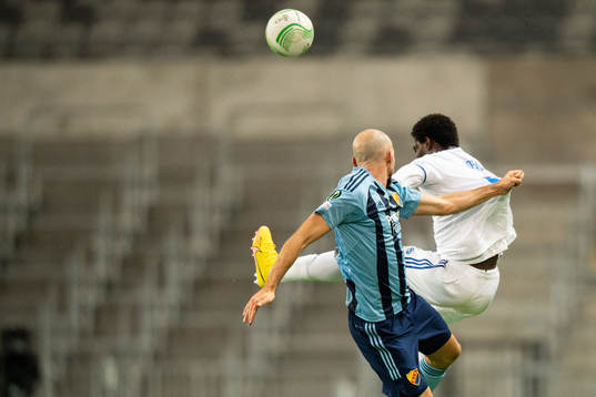 Marcus Danielson of Djurgården and David Fofana of Molde